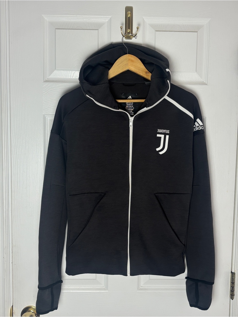 Adidas Juventus ZNE Anthem Jacket Grey White Soccer Hoodie Men’s XS Thumbholes